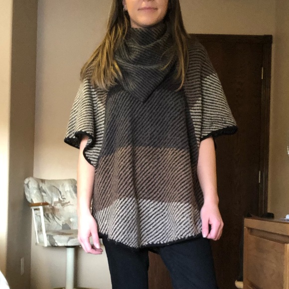 Curio Turtleneck Poncho Sweater - Picture 1 of 5